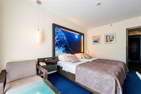 Family Interconnecting Room .